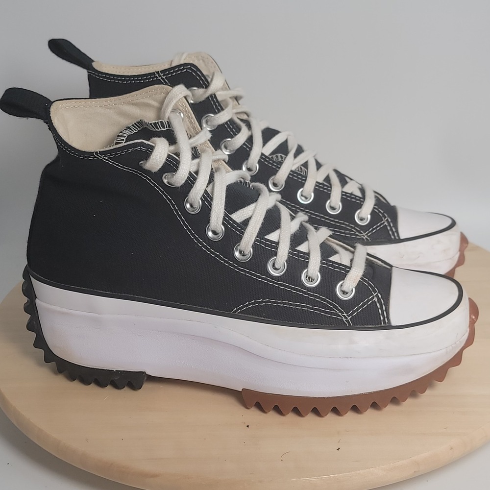 Converse Run Star Hike High Top Platform Sneakers Black White Gum Women's US 8.5